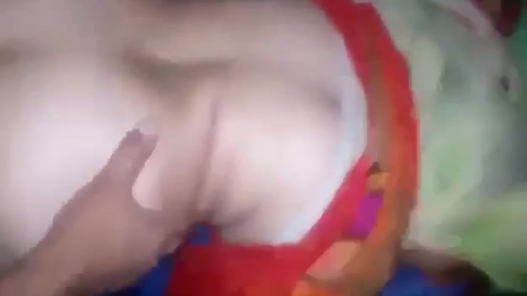 desi anti ki chudai ghar par desi mall